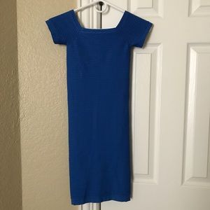Bebe blue short sleeve dress